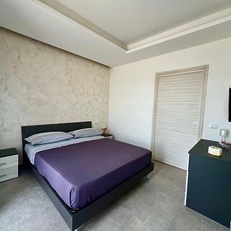 Flowers Apartments Marineo Luaran gambar