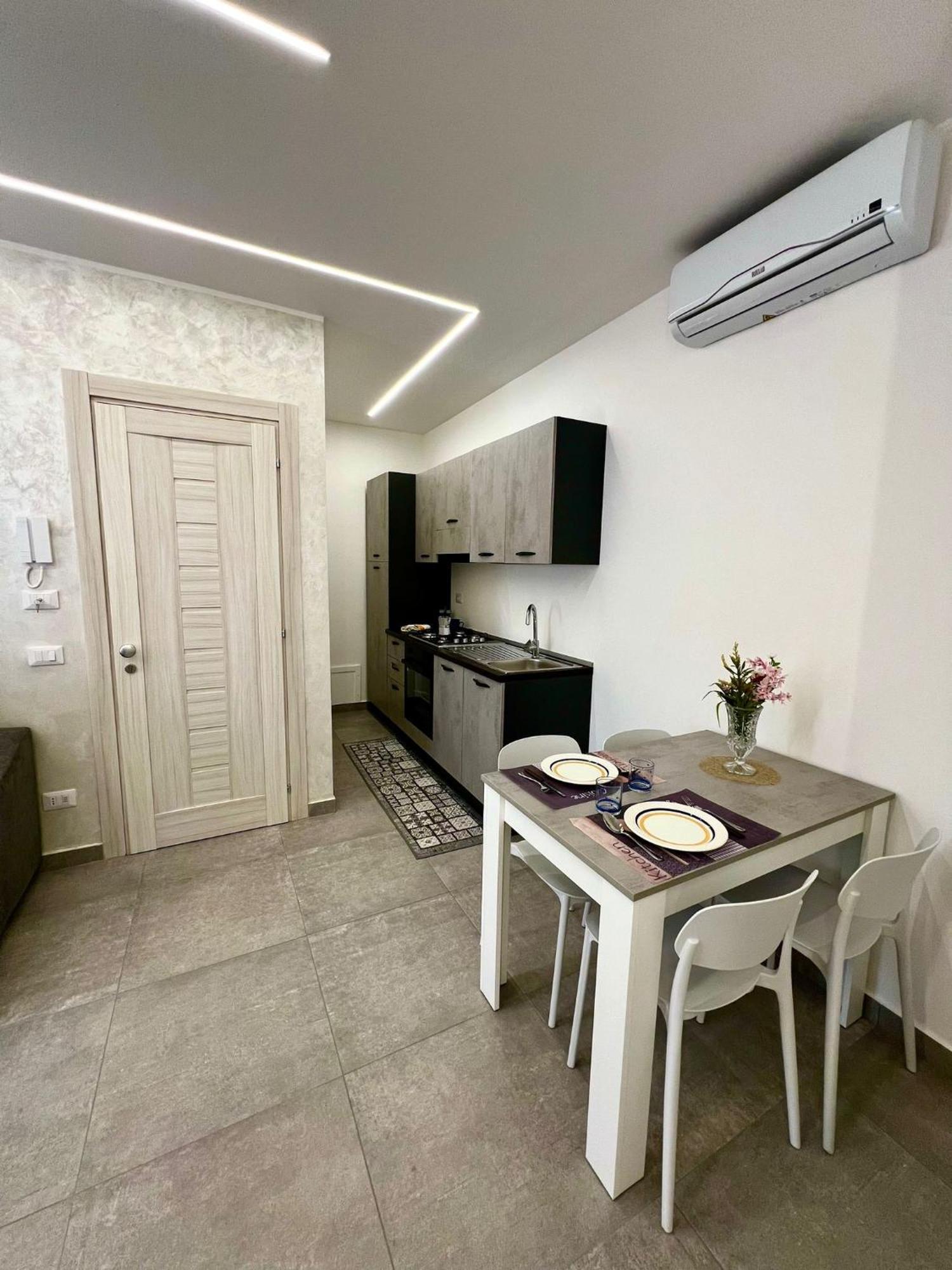 Flowers Apartments Marineo Luaran gambar