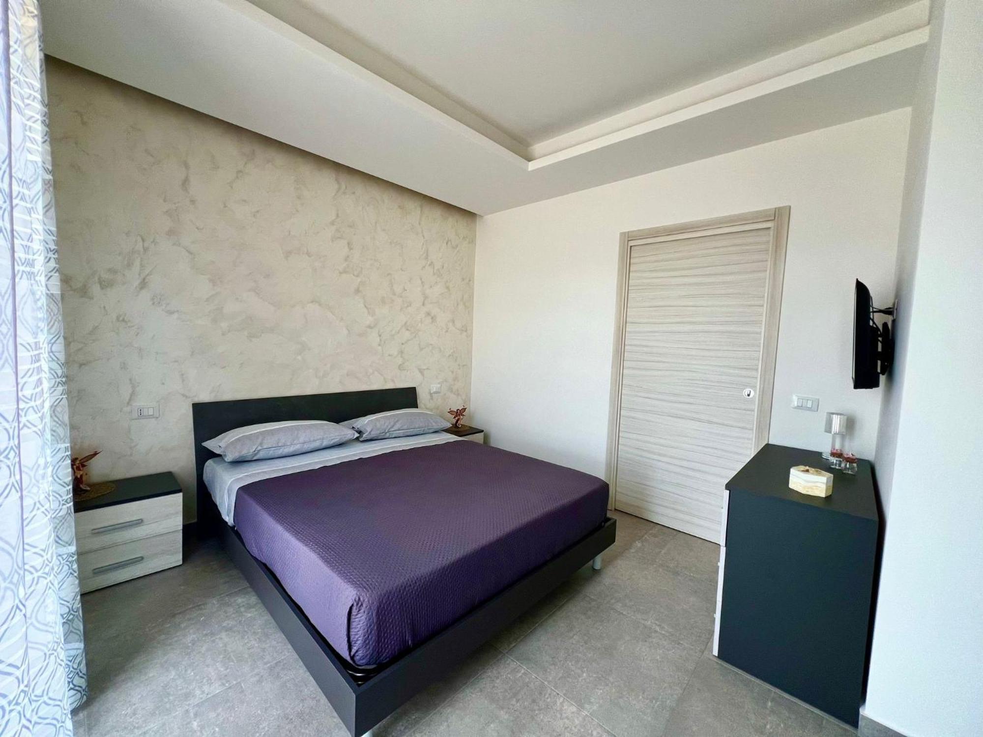 Flowers Apartments Marineo Luaran gambar
