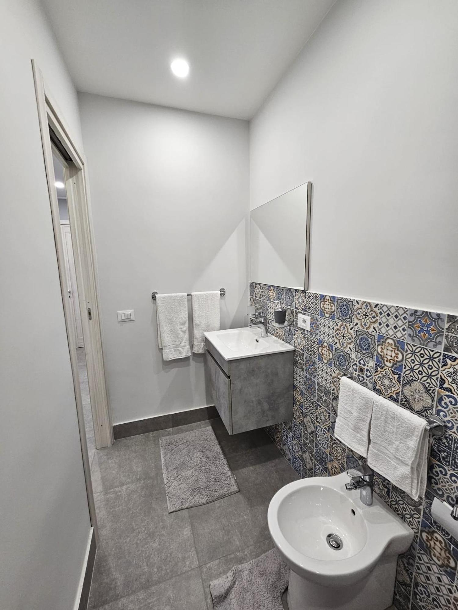 Flowers Apartments Marineo Luaran gambar